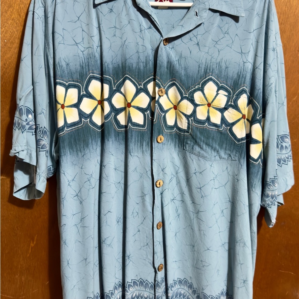 Vintage 90’s Men’s Quiksilver Hawaiian Shirt
